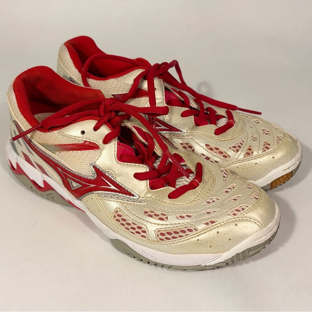 Mizuno Wave Spike 10 Volleyball Shoes Metallic Gold Red Sz 7.5 Badminton Sport